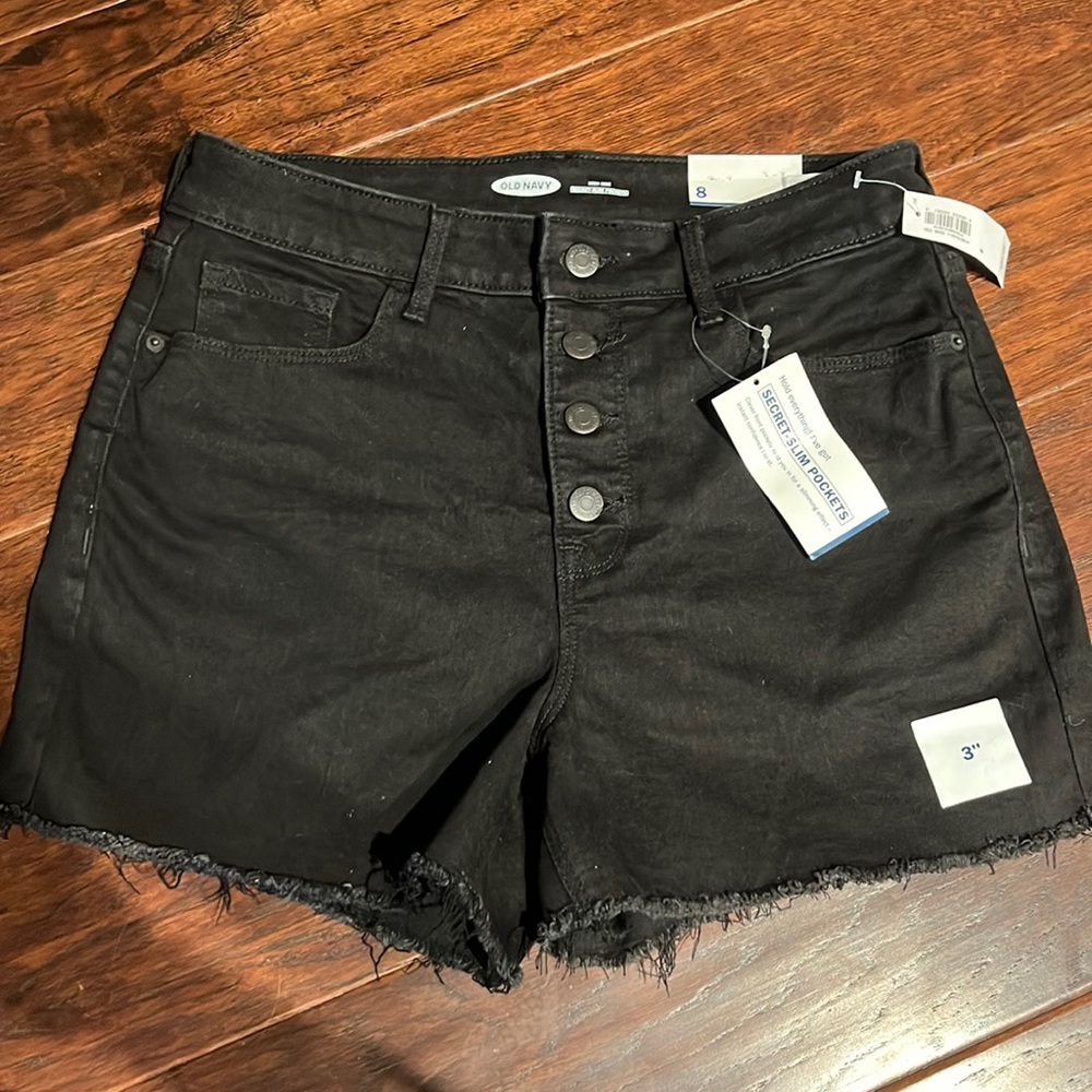 Old navy high rise shorts (3”)